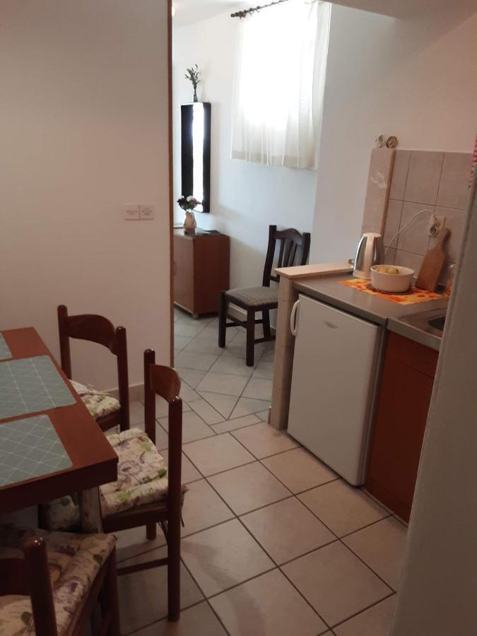 אורסאץ Apartments Zlosilo מראה חיצוני תמונה